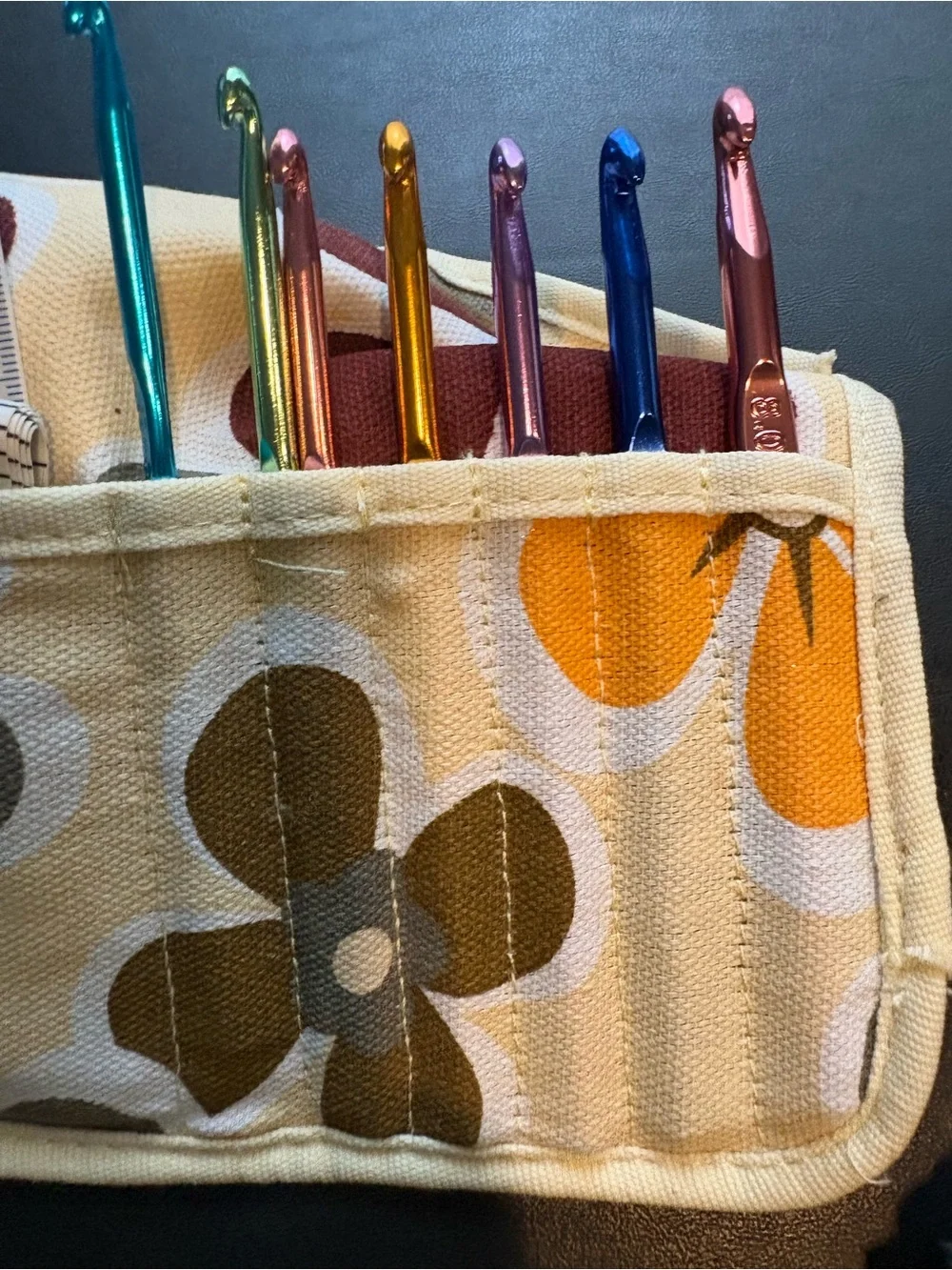 Canvas Floral Needle & Tool Organizer Pouch in Cream and Brown
